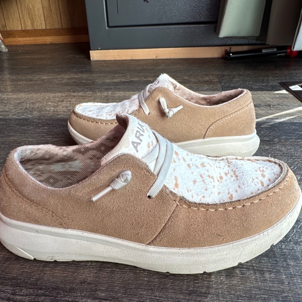 Ariat Women's Hilo Hair Calf Leather Slip On Sneakers - Picture 5 of 8